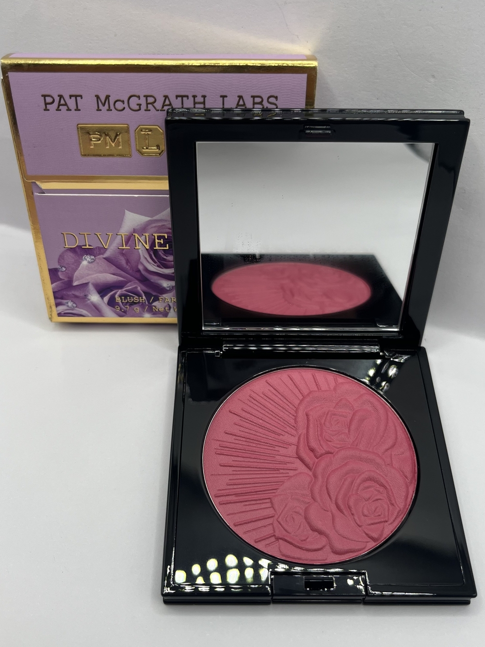 Pat McGrath Rose-Emblazoned Blush — Vivid Pink